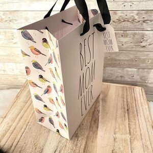 NWT Rae Dunn White Best Mom Ever gift bag with Nirds & hanging to:/from: card